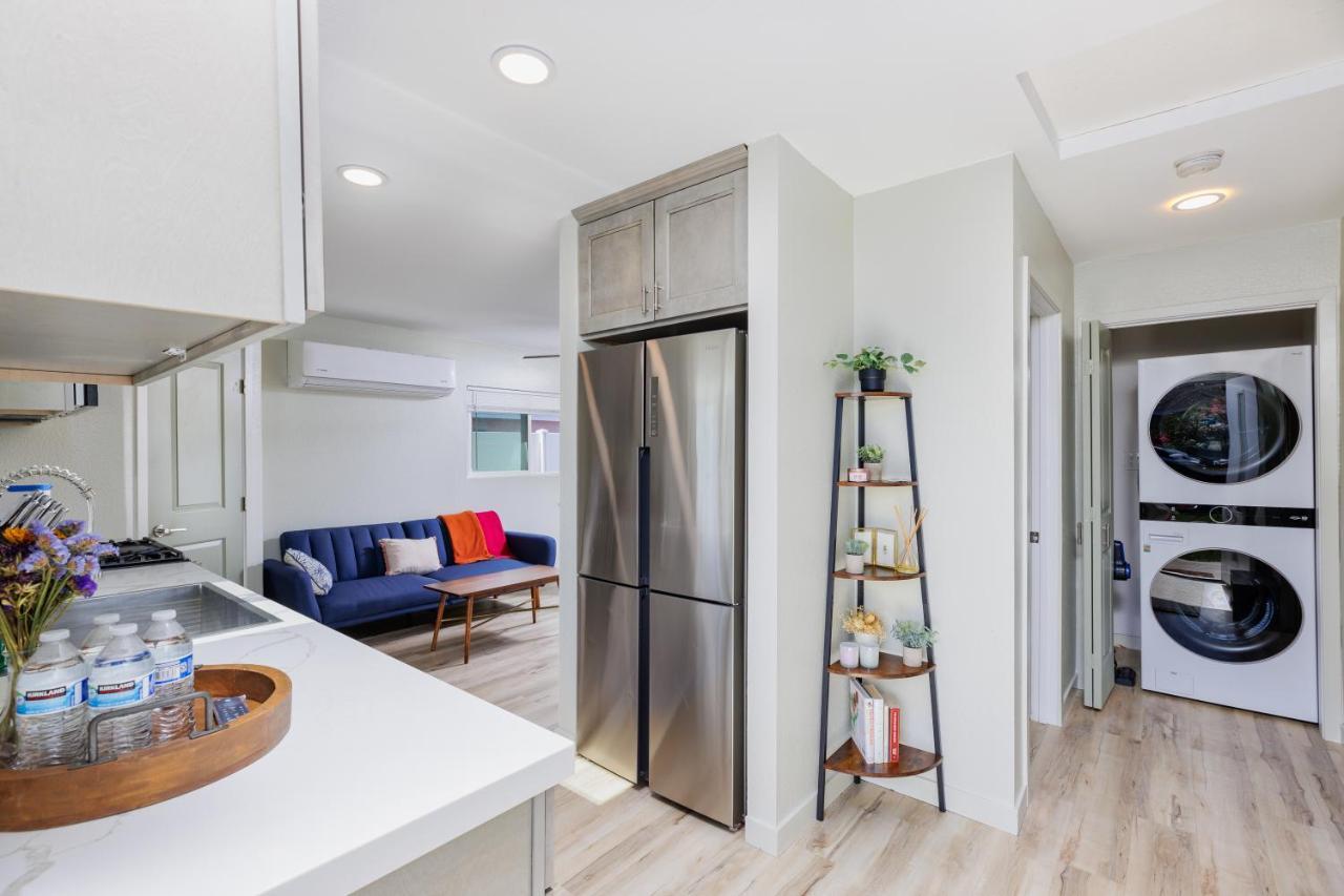 Вилла Cozy And Quiet Front House Фонтана Экстерьер фото