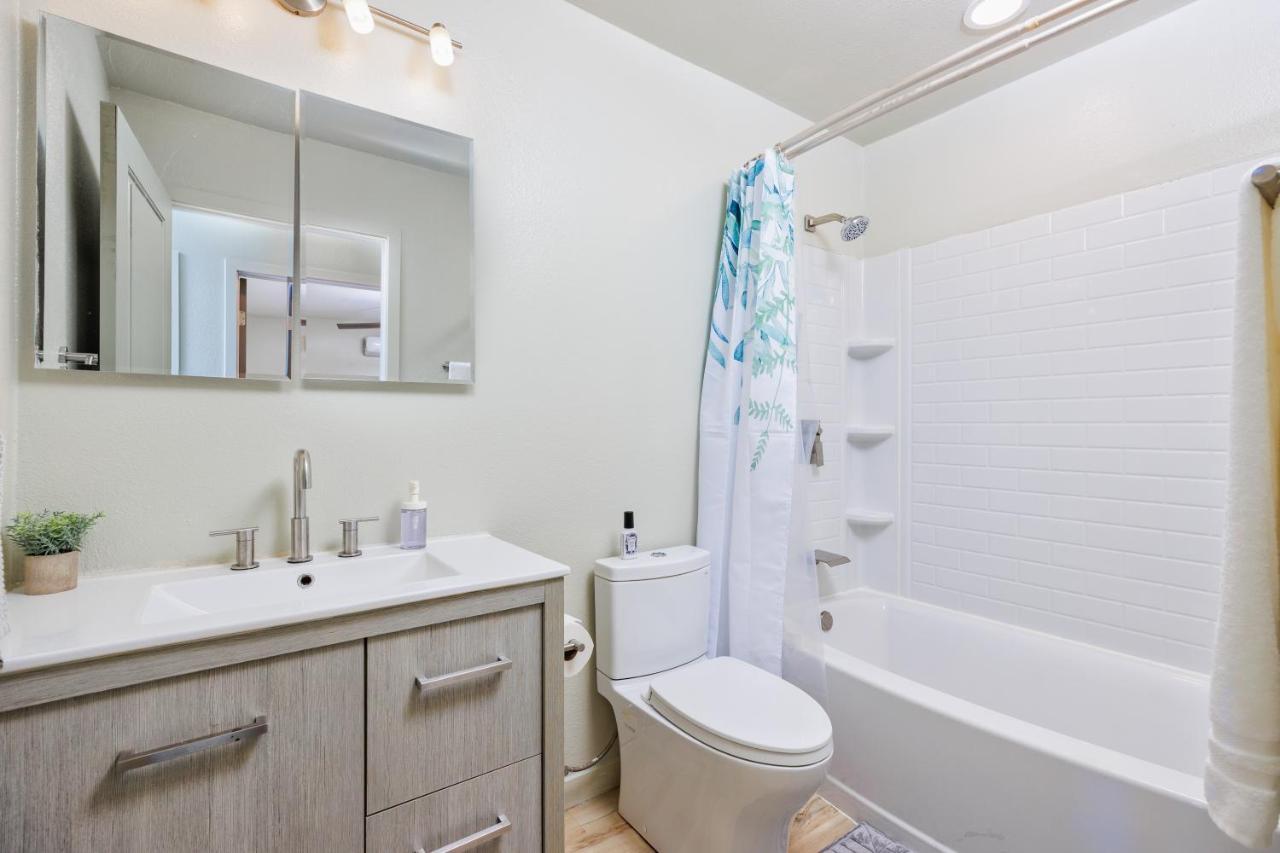 Вилла Cozy And Quiet Front House Фонтана Экстерьер фото